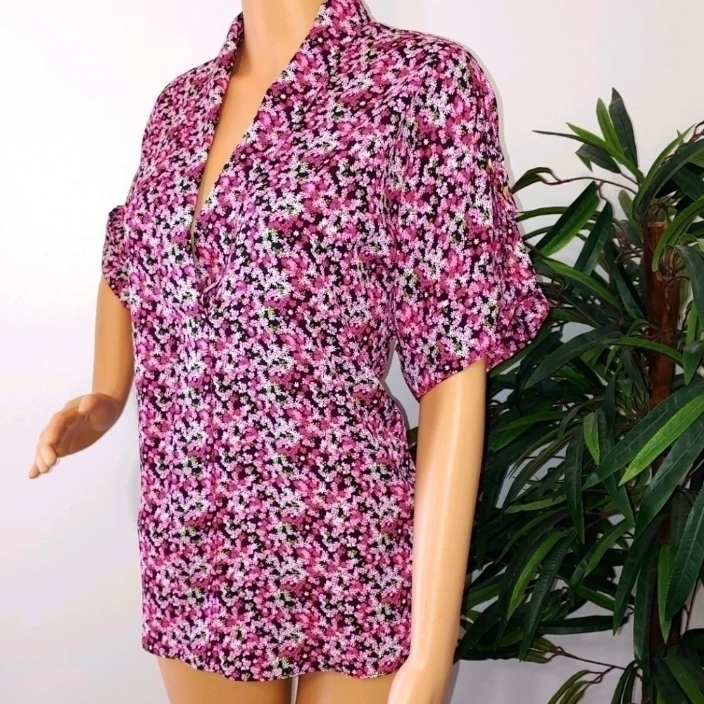 Michael Kors Pink floral top - Picture 2 of 7